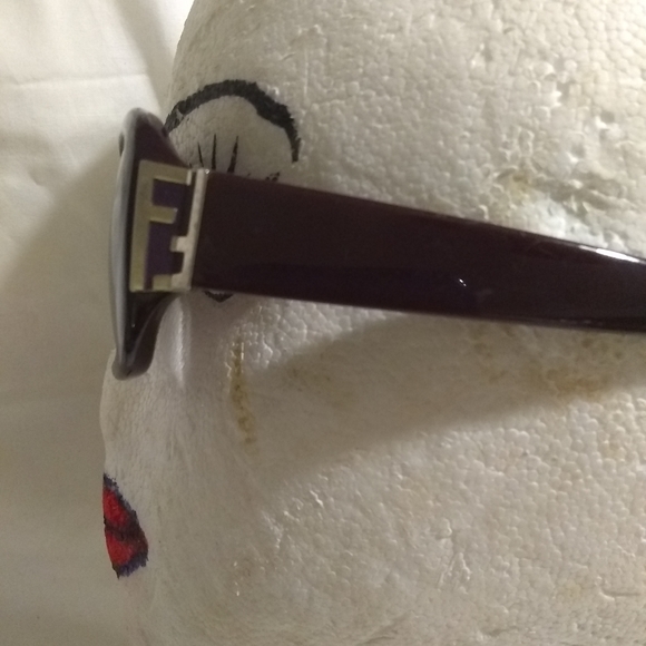 Fendi sunglasses - Picture 5 of 14